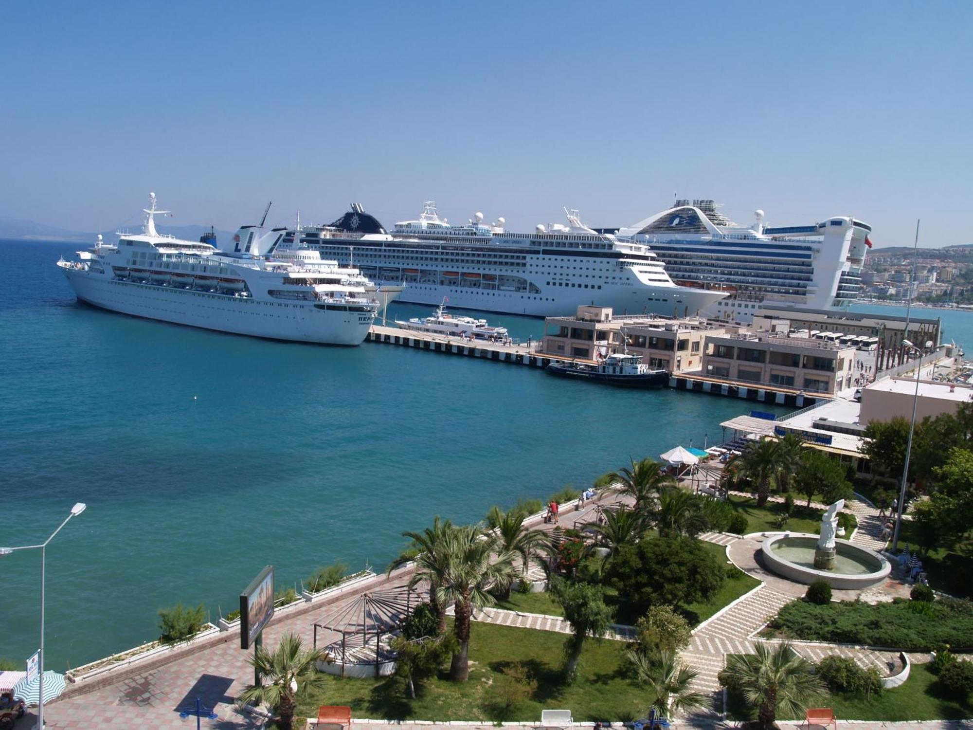 Kayhanbey Hotel Κουσάντασι Εξωτερικό φωτογραφία