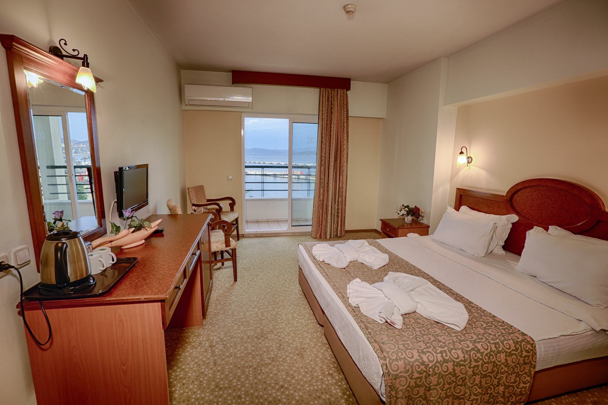 Kayhanbey Hotel Κουσάντασι Εξωτερικό φωτογραφία