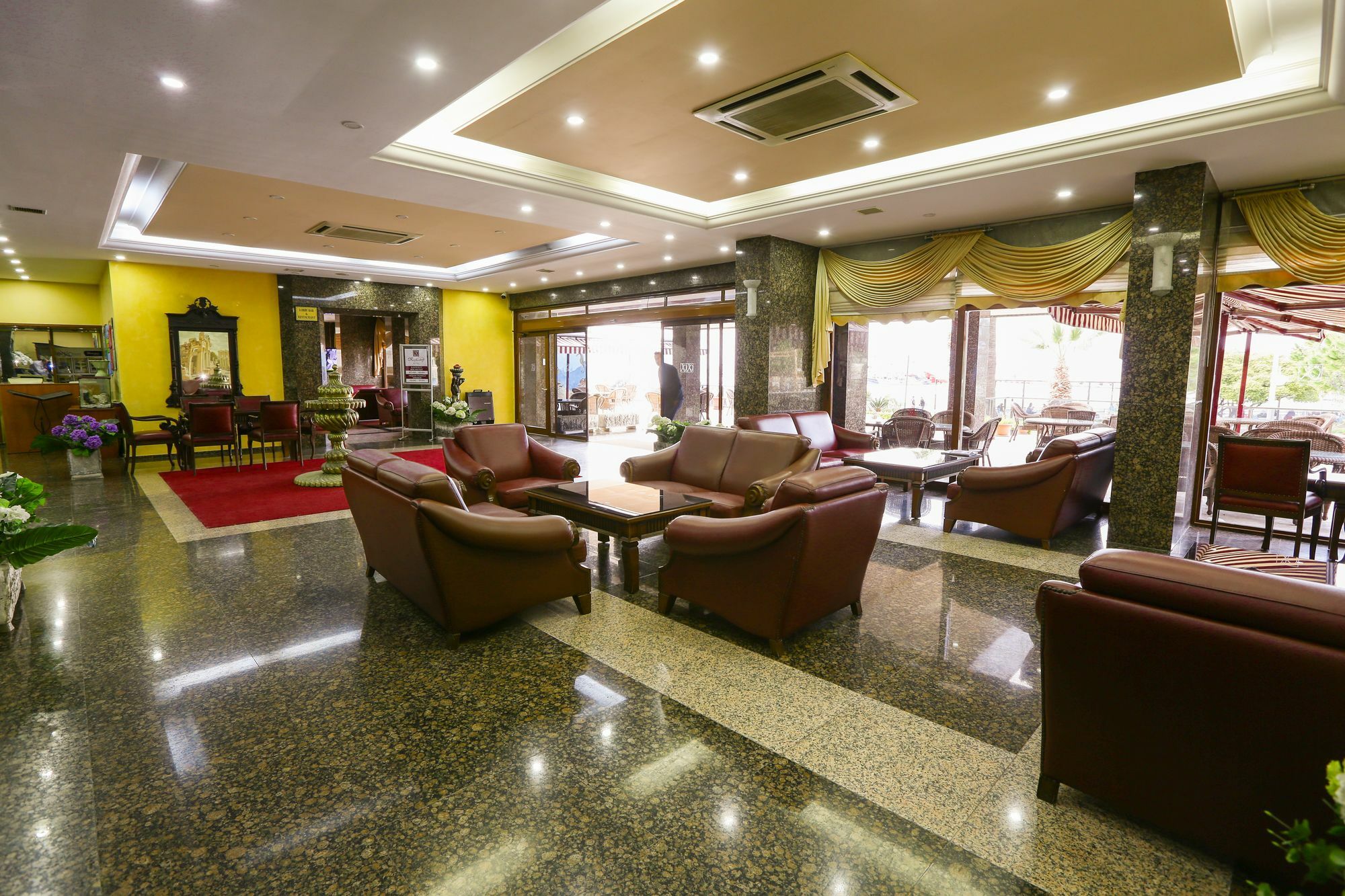 Kayhanbey Hotel Κουσάντασι Εξωτερικό φωτογραφία