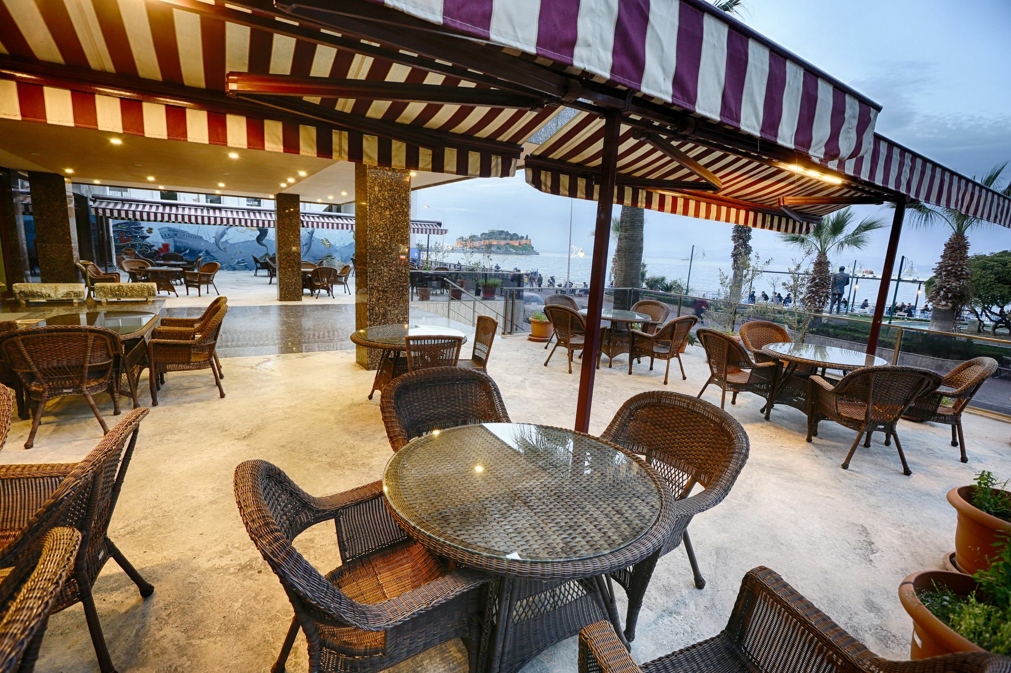 Kayhanbey Hotel Κουσάντασι Εξωτερικό φωτογραφία